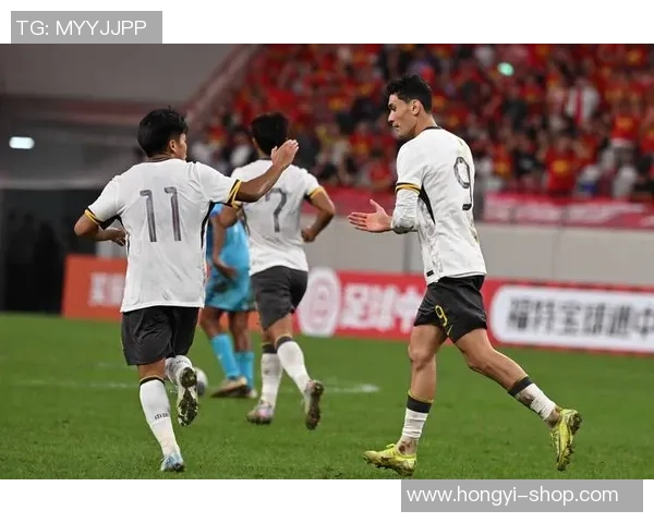 足球明星纷纷入籍中国引发热议助力中国足球发展新篇章