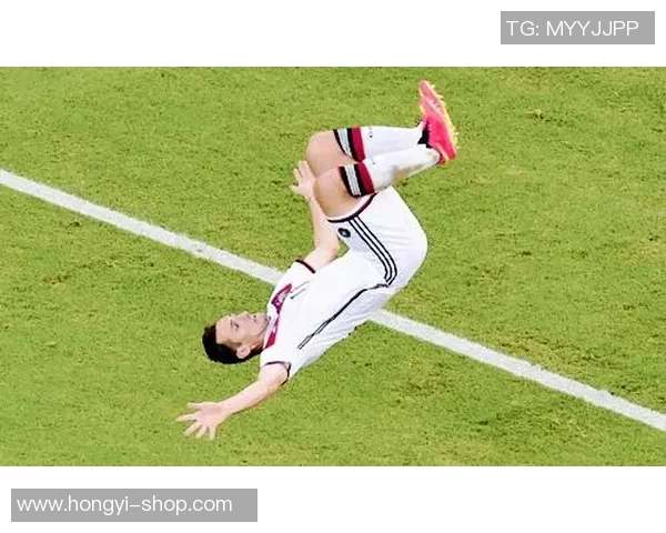 足球明星精彩进球瞬间击掌庆祝视频合集让你感受激情与荣耀 足球明星精彩进球瞬间击掌庆祝视频合集让你感受激情与荣耀