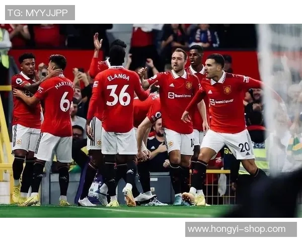 足球明星精彩对决曼联全场视频回顾与精彩瞬间分析 足球明星精彩对决曼联全场视频回顾与精彩瞬间分析