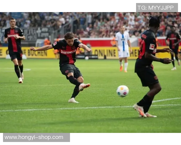 足球明星P图男女的趣味对比与创意玩法探索 足球明星P图男女的趣味对比与创意玩法探索